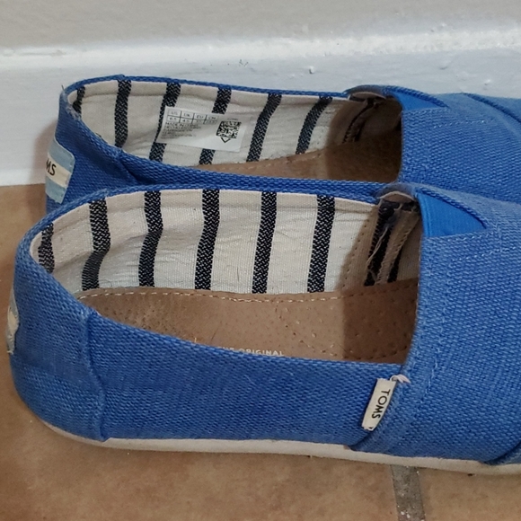 Blue Canvas Toms Sz 6.5 - Picture 4 of 4